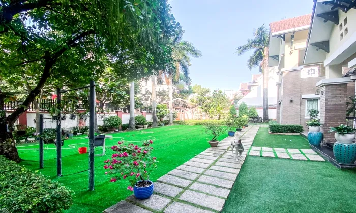 Very Big Villa For Rent in Ngo Quang Huy Thao Dien HCMC 1025sqm 12,300 USD/month