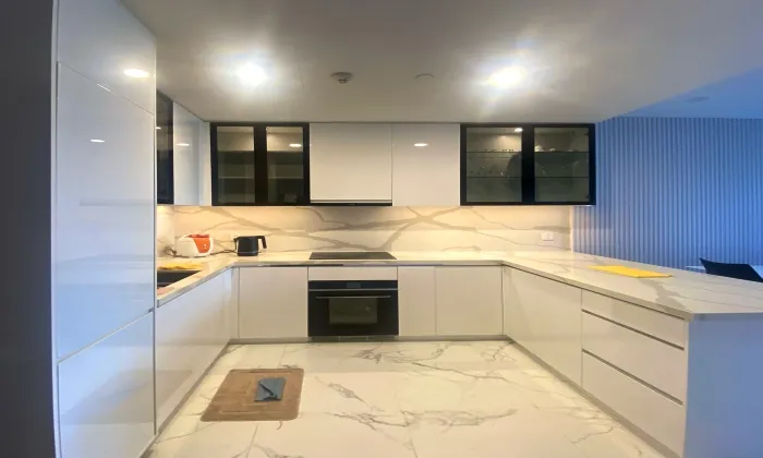 Duplex 02 Bedroom Apartment for rent in Metropole Thu Thiem 91sqm 2,500 USD/month