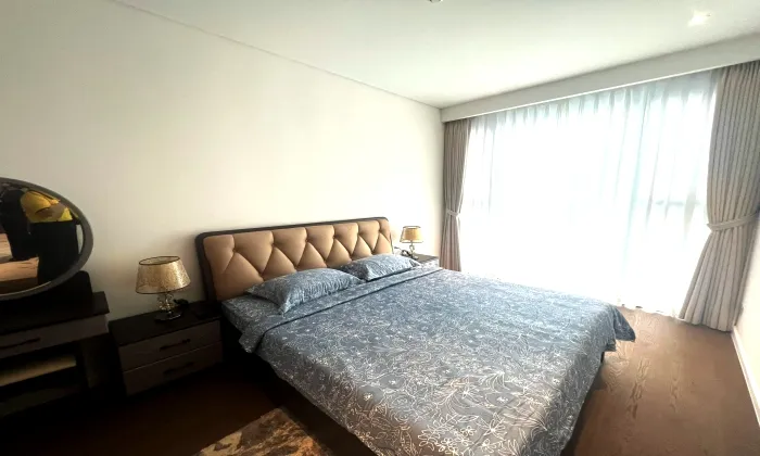 02 Bedrooms The Crest Residence Apartment For Rent HCM 115sqm 2,200 USD/month