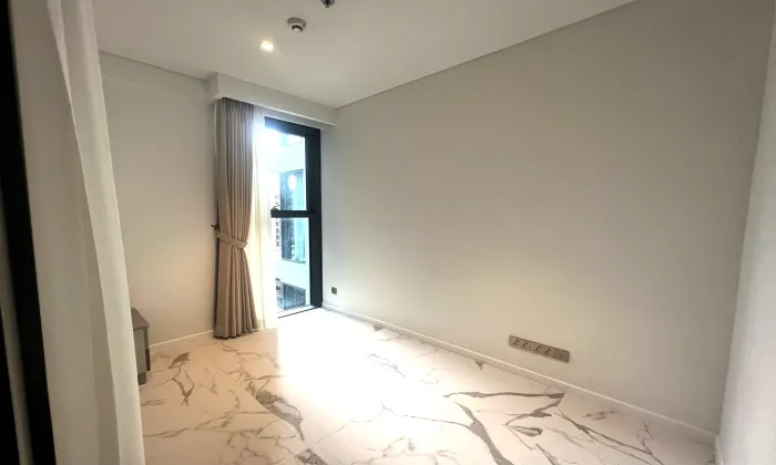 02 Bedrooms The Crest Residence Apartment For Rent HCM 115sqm 2,200 USD/month