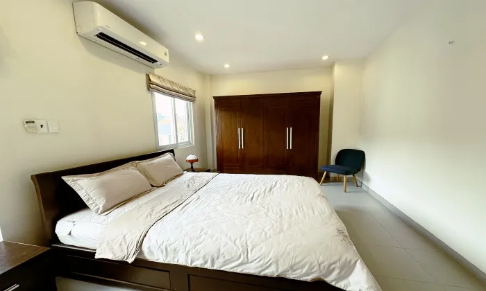 One Bedroom Apartment For Rent in Pasteur Street center HCMC 55sqm 700 USD/month
