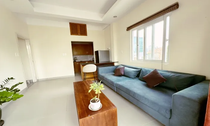 One Bedroom Apartment For Rent in Pasteur Street center HCMC 55sqm 700 USD/month