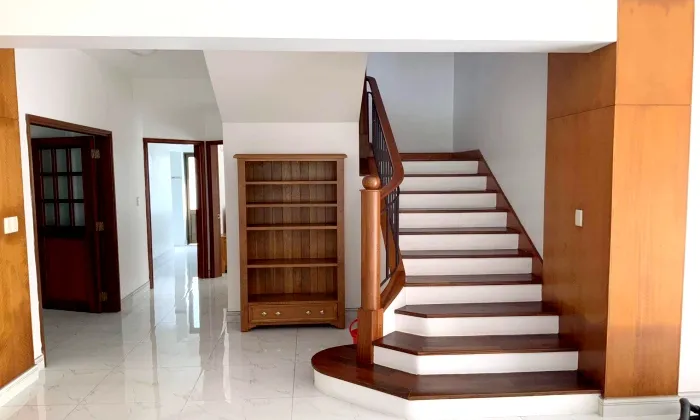 Very Nice Garden Villa For Rent in Road 44 Thao Dien Ho Chi Minh 533sqm 5,000 USD/month