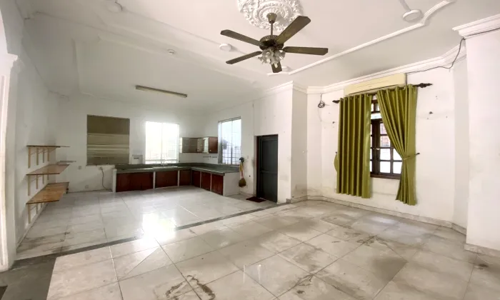 Big Villa For Rent in Dang Huu Pho Street Thao Dien HCMC 700sqm 5,500 USD/month