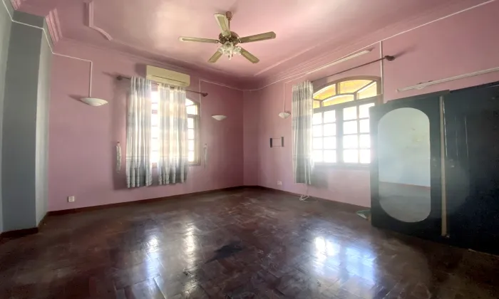 Big Villa For Rent in Dang Huu Pho Street Thao Dien HCMC 700sqm 5,500 USD/month