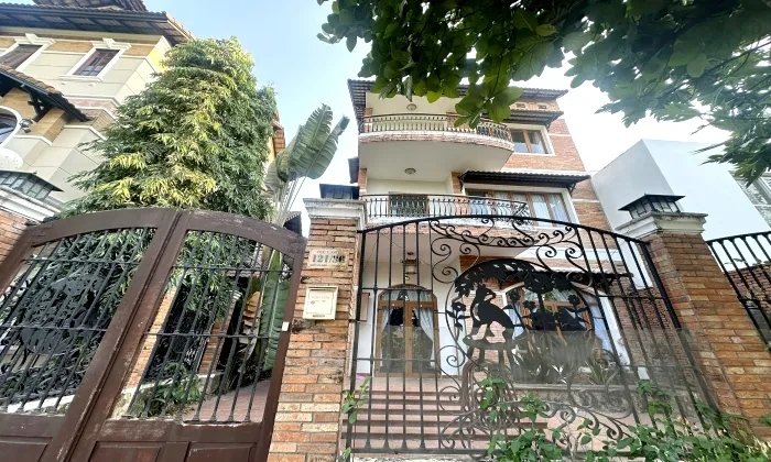 Four Bedroom House For Rent in Eden Compound Nguyen Van Huong Thao Dien HCM 450sqm 2,200 USD/month