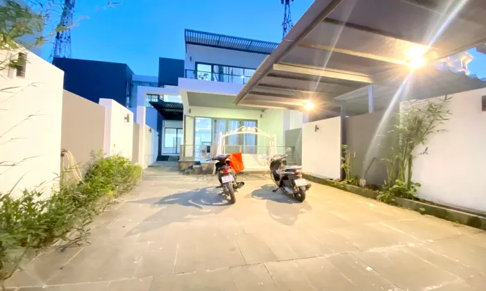 Modern Furnished 04Beds House for rent in An Phu Ho Chi Minh City 400sqm 2,000 USD/month