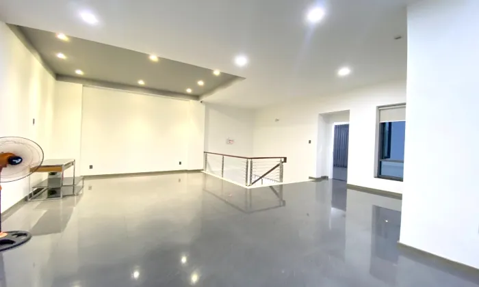 Modern Furnished 04Beds House for rent in An Phu Ho Chi Minh City 400sqm 2,000 USD/month