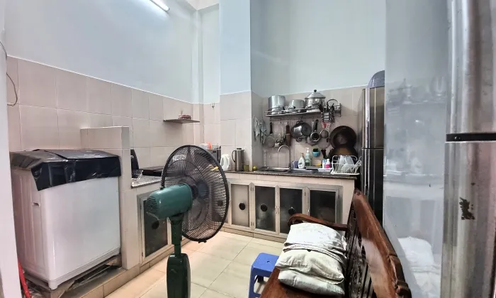 Small House for rent in Truc Duong Lang Bao Chi area Thao Dien HCM 100sqm 900 USD/month