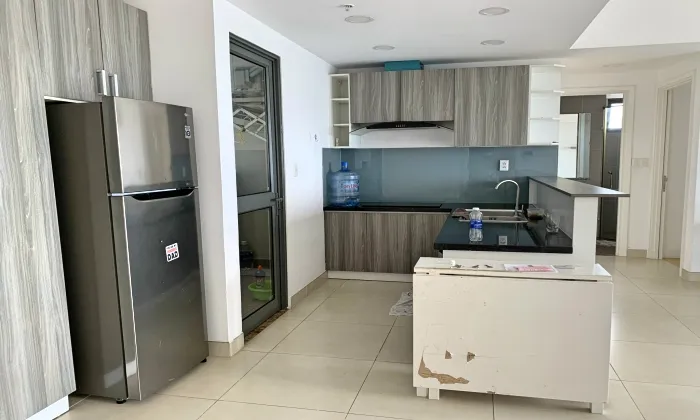 Partly Furnished Three Bedroom Masteri Thao Dien For Rent HCMC 93sqm 1,200 USD/month