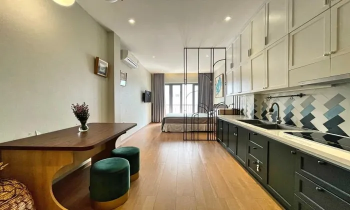 Nice And New Studio Apartment for rent in District 3 HCMC 45sqm 550 USD/month