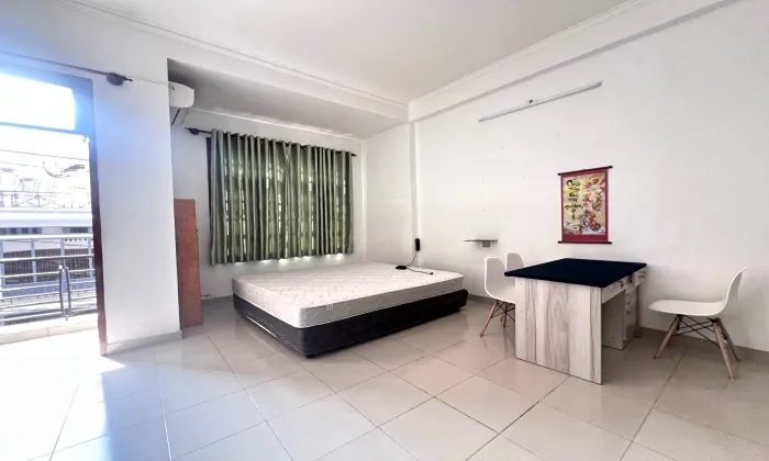 Nice Three Bedroom House For Rent Lang Bao Chi Thao Dien HCMC 200sqm 1,000 USD/month