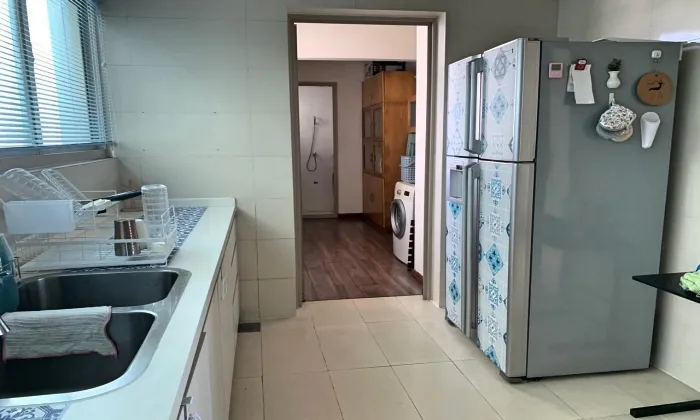 Good Size Three Bedroom The Vista An Phu Apartment for rent HCM 140sqm 1,600 USD/month