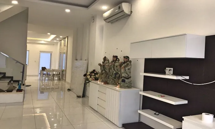 Nice and New House for rent in Thao Dien District 2 HCMC 250sqm 1,900 USD/month
