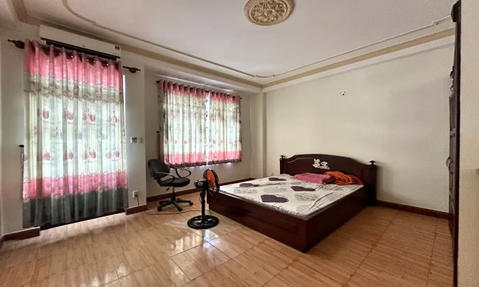 Big Commercial House For Rent Behind The Vista An Phu District 2 HCMC 400sqm 1,800 USD/month