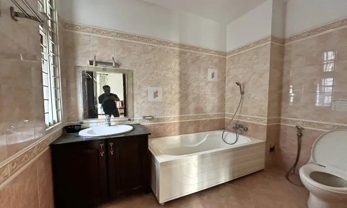Nice House For Rent in Tran Nao Street Binh An Ward District 2 HCM 400sqm 2,000 USD/month