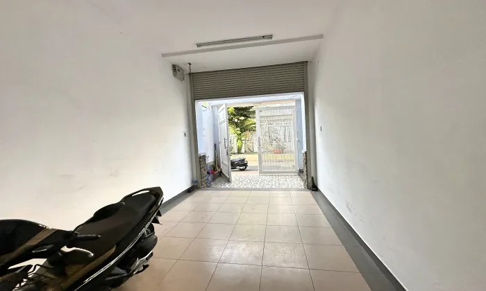 Nice House For Rent in Tran Nao Street Binh An Ward District 2 HCM 400sqm 2,000 USD/month