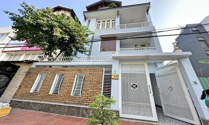 Nice House For Rent in Tran Nao Street Binh An Ward District 2 HCM 400sqm 2,000 USD/month