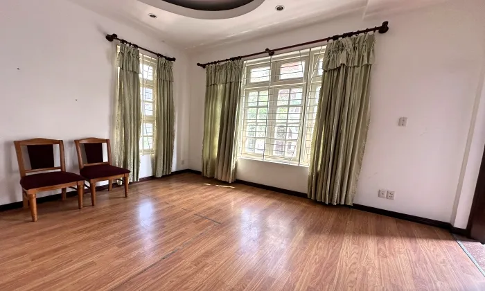 Nice House For Rent in Tran Nao Street Binh An Ward District 2 HCM 400sqm 2,000 USD/month