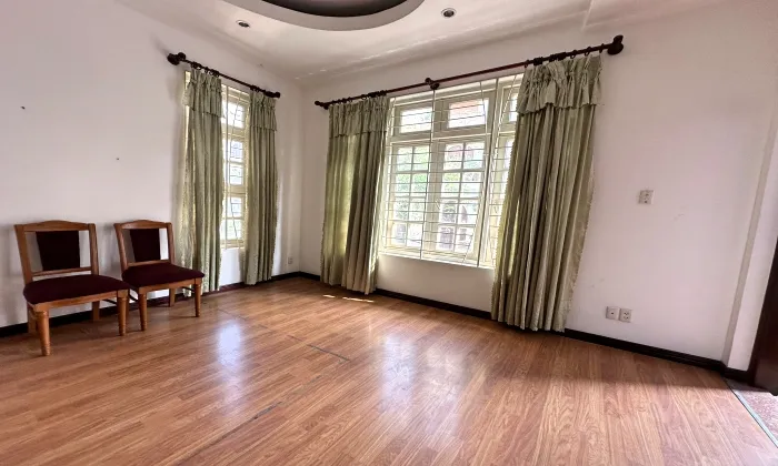 Nice House For Rent in Tran Nao Street Binh An Ward District 2 HCM 400sqm 2,000 USD/month
