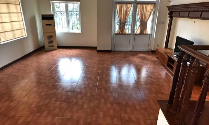 Corner Villa for rent in 216 Nguyen Van Huong Thao Dien HCMC 450sqm 2,700 USD/month