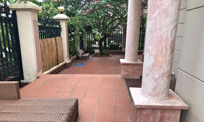Corner Villa for rent in 216 Nguyen Van Huong Thao Dien HCMC 450sqm 2,700 USD/month