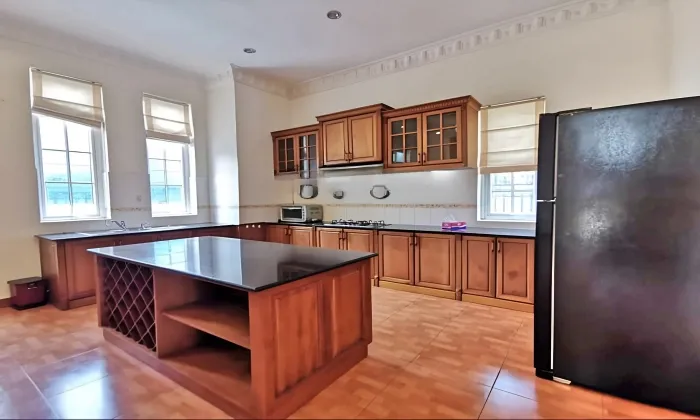 Corner Villa for rent in 216 Nguyen Van Huong Thao Dien HCMC 450sqm 2,700 USD/month