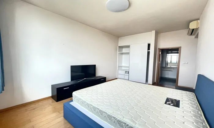 Beautiful River View 02 Bedrooms Apartment for rent in An Phu HCM 101sqm 1,300 USD/month