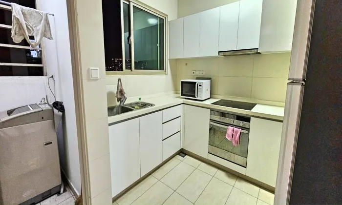 Pool View 02 Bedrooms The Vista An Phu For Rent in HCMC 101sqm 1,000 USD/month