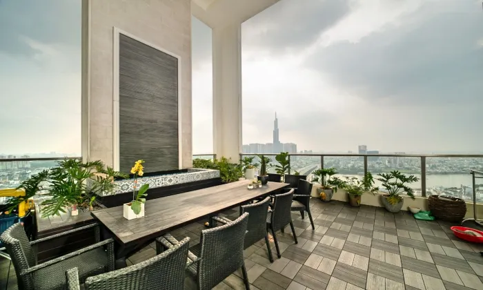 So Luxury Penthouse Thao Dien Pearl Apartment For Rent HCMC 450sqm 5,500 USD/month