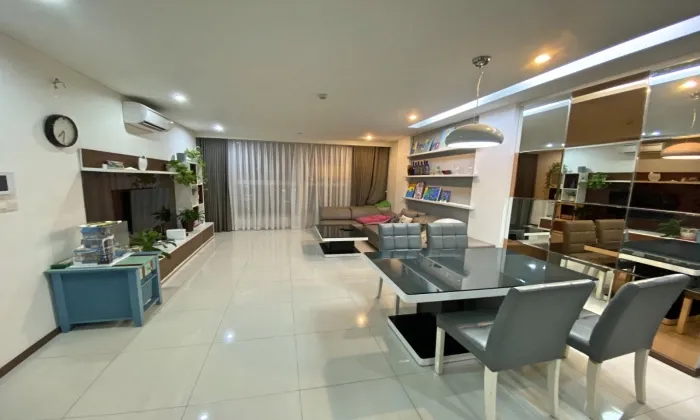 Good Quality Furnished 03 Bedroom Thao Dien Pearl Apartment HCM 136sqm 1,600 USD/month