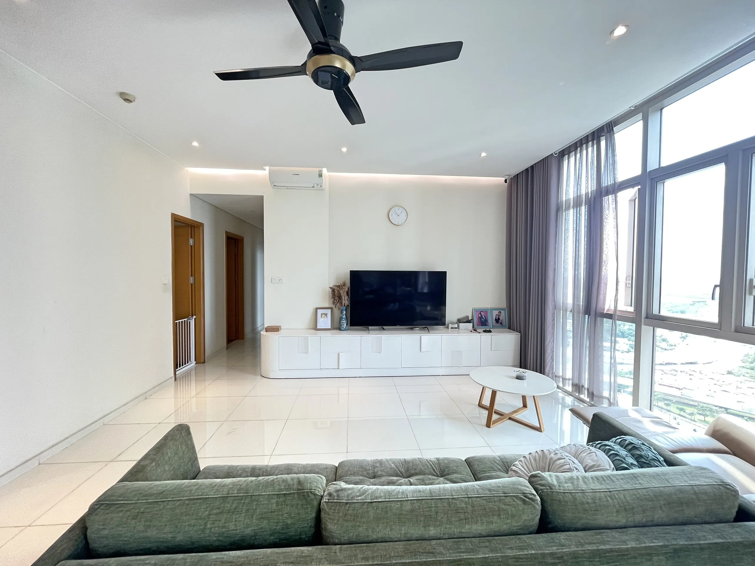 04 Bedroom Pool View The Vista An Phu Apartment For Rent HCM 172sqm 2,400 USD/month