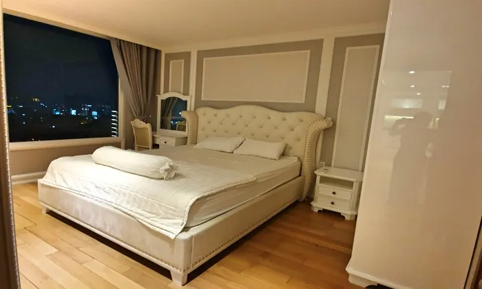 02 Bedroom Leman Apartment For Rent in District 3 Ho Chi Minh City 75sqm 1,200 USD/month