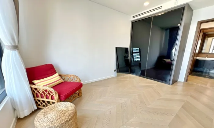 01 Bedroom and 01 Study Room Luimere Riverside Apartment For Rent HCM 73sqm 1,350 USD/month