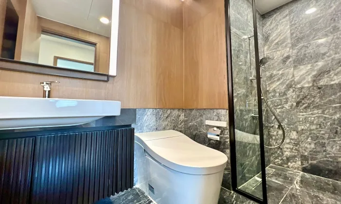 01 Bedroom and 01 Study Room Luimere Riverside Apartment For Rent HCM 73sqm 1,350 USD/month