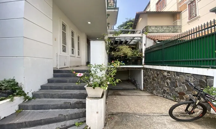 Very Good House For Rent in Eden Compound 118 Nguyen Van Huong HCM 450sqm 2,200 USD/month