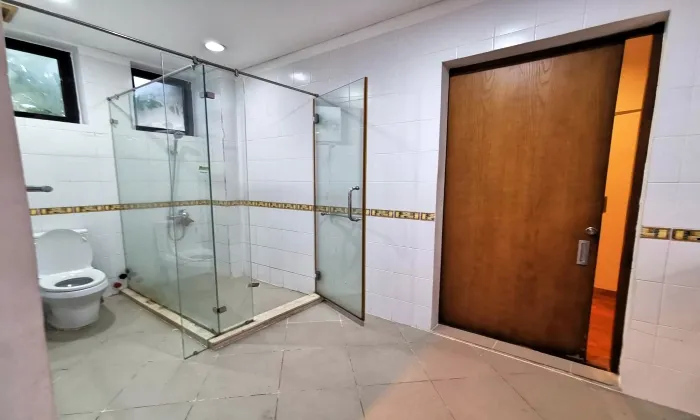 Big Villa For Rent in 204 Nguyen Van Huong Thao Dien Ho Chi Minh City 400sqm 4,000 USD/month