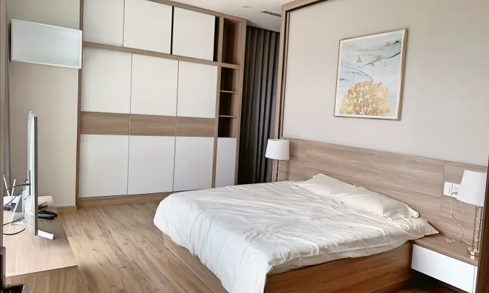 Private Pool Sky Villa Diamond Island Apartment For Rent HCMC 380sqm 7,000 USD/month