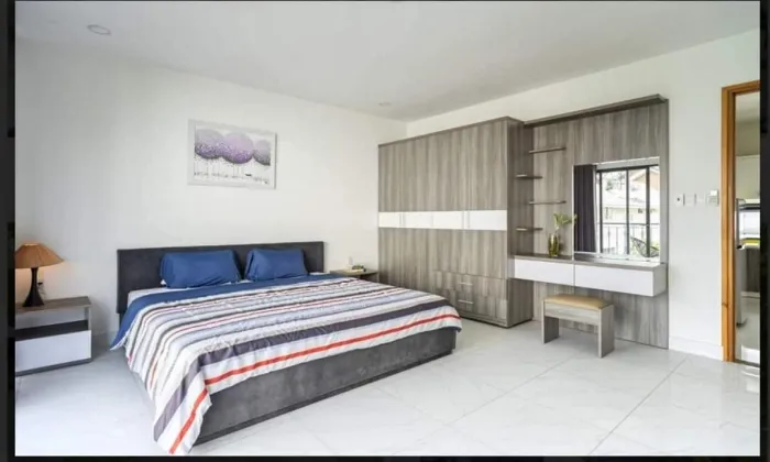 Balconies Two Bedroom 100Sqm Apartment For Rent in Thao Dien HCM 900 USD/month