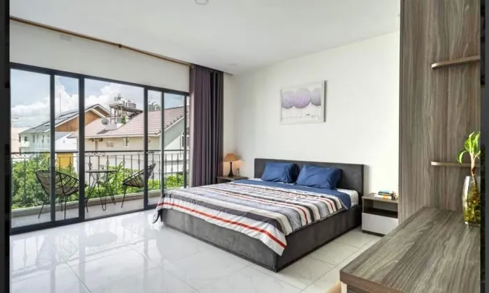 Balconies Two Bedroom 100Sqm Apartment For Rent in Thao Dien HCM 900 USD/month