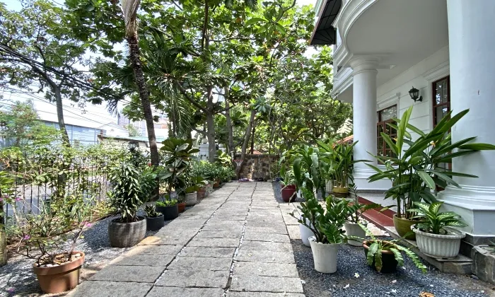04 Bedroom Villa Compound For Rent in Thao Dien District 2 HCMC 700sqm 4,500 USD/month