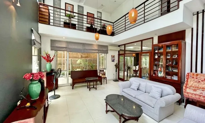 Garden and Nice Pool Villa For Rent in Thao Dien  Compound HCM 4sqm 3,500 USD/month