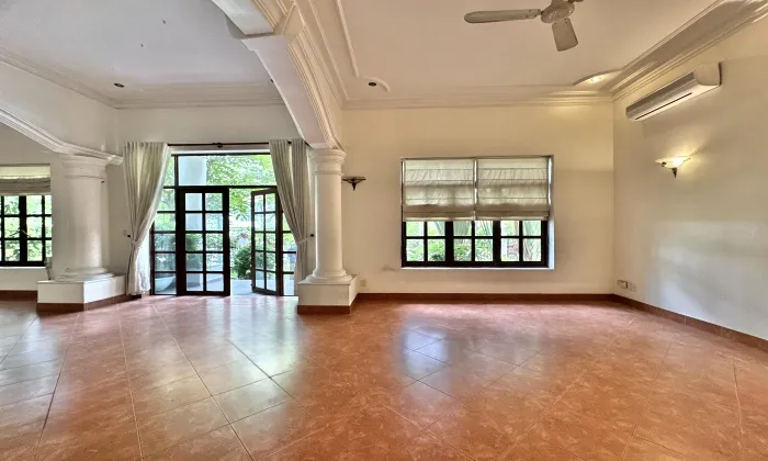 Very nice Garden Villa For Rent  Phu Tuong Compound Thao Dien HCM 7000sqm 4,000 USD/month