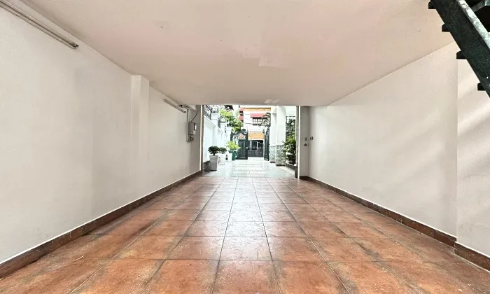 Private Home Villa For Rent in 215 Nguyen Van Huong Thao Dien Ho Chi Minh City 500sqm 3,800 USD/month