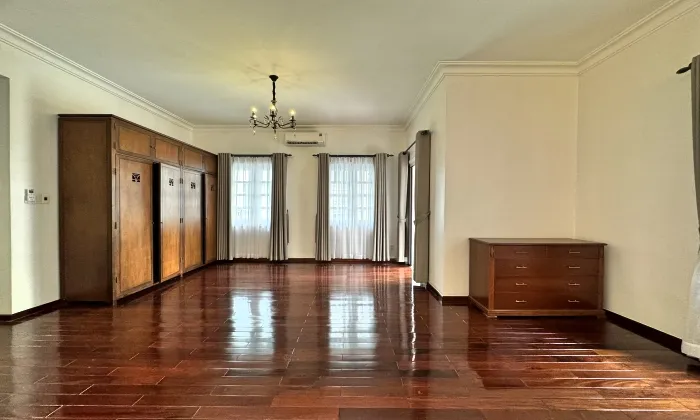 Private Home Villa For Rent in 215 Nguyen Van Huong Thao Dien Ho Chi Minh City 500sqm 3,800 USD/month