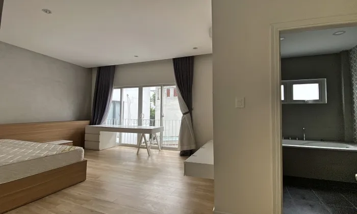 Furnished Four Bedrooms House for rent in Street 47 Thao Dien Ward HCM 350sqm 2,200 USD/month