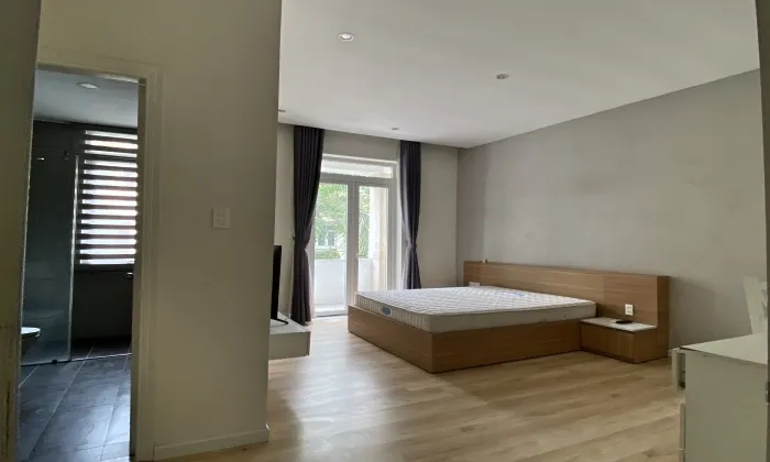 Furnished Four Bedrooms House for rent in Street 47 Thao Dien Ward HCM 350sqm 2,200 USD/month