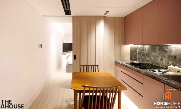 Modern Anhouse Studio For Rent in Nguyen Thi Minh Dakao District 1 HCM 30sqm 900 USD/month
