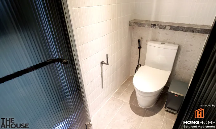 So Luxury One Bedroom Anhouse Serviced Apartment in Dakao District 1 HCM 45sqm 1,300 USD/month