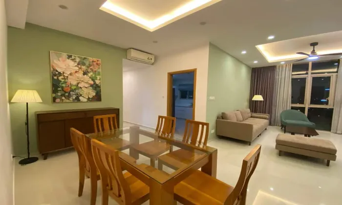 Highway View Two Bedroom The Vista Apartment for rent in An Phu HCM 101sqm 900 USD/month